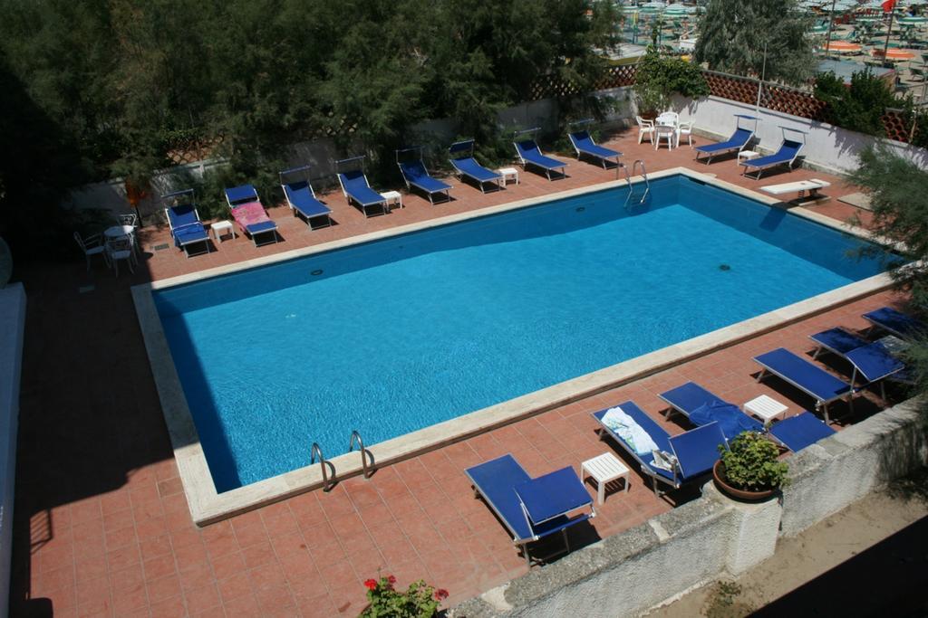 Hotel Villa Furia Bellaria-Igea Marina Exteriér fotografie